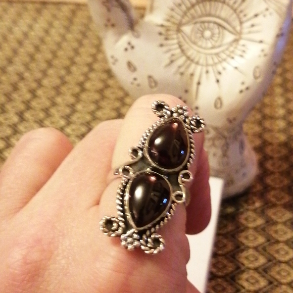 925 sterling silver rhodolite garnet ring size 9. Brand new! Gothic* - Picture 2 of 3